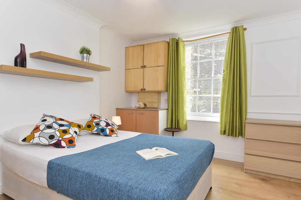 Kings Cross Superior Nike Apartment London Room photo